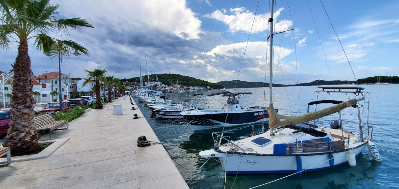 Lastin Dvor Rogoznica (Sibenik-Knin) Exterior foto